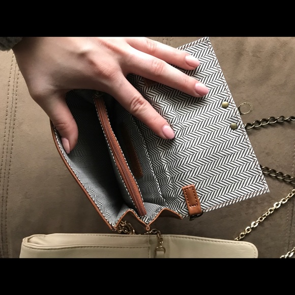 Selling two bags together - Picture 4 of 4